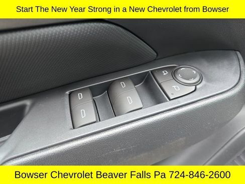 New 2026 Chevrolet Equinox EV LT image 7