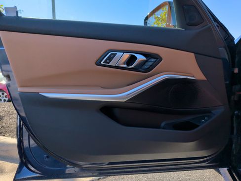 Certified 2023 BMW 330i Sedan w/ Driving Assistance Package image 23