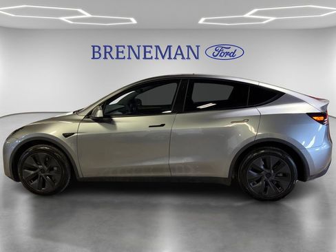 Used 2024 Tesla Model Y Long Range image 8