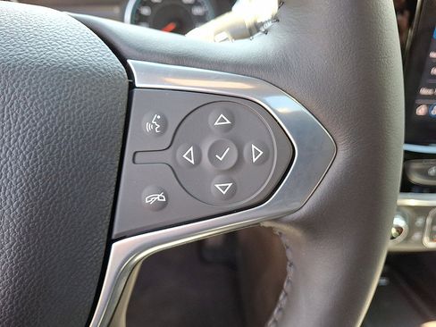 Used 2022 Chevrolet Traverse RS AWD/4WD image 18