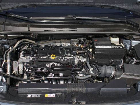 Used 2022 Toyota Corolla SE image 11