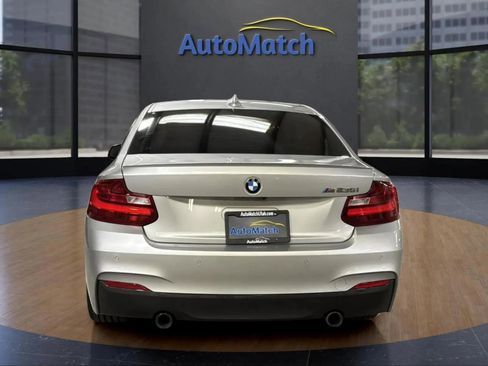 Used 2015 BMW M235i Coupe image 8