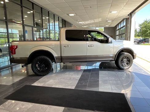 Used 2017 Ford F150 King Ranch w/ Equipment Group 601A Luxury AWD/4WD image 6