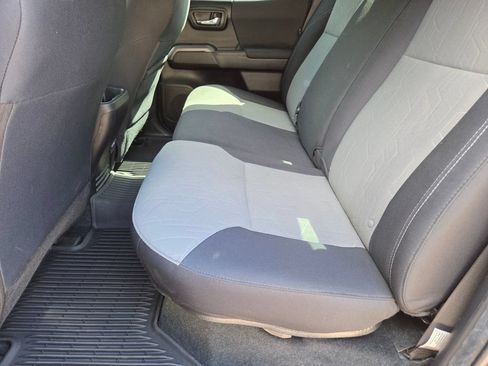 Used 2023 Toyota Tacoma TRD Sport w/ Advanced Technology Package AWD/4WD image 21