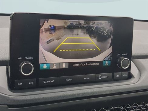 Used 2025 Honda Accord SE image 18