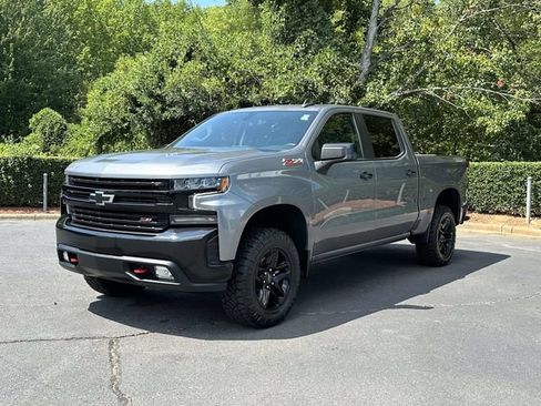 Used 2022 Chevrolet Silverado 1500 LT Trail Boss w/ Bed Protection Package AWD/4WD image 2