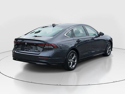 Used 2023 Honda Accord EX-L image 5
