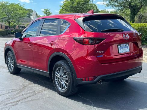 Used 2021 MAZDA CX-5 Touring FWD image 3