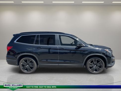 Used 2021 Honda Pilot Special Edition image 3