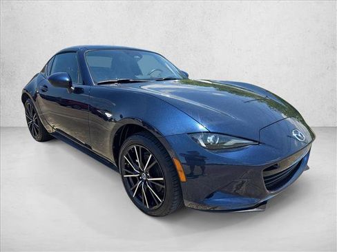 Used 2025 MAZDA MX-5 Miata RF Grand Touring RWD image 3