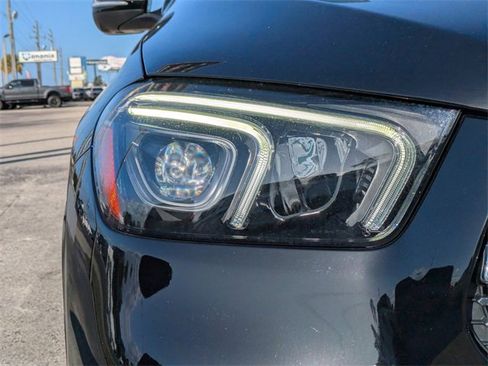 Used 2022 Mercedes-Benz GLE 350 w/ AMG Line Exterior image 11