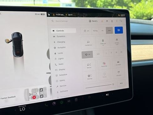 Used 2024 Tesla Model Y Performance AWD/4WD image 19