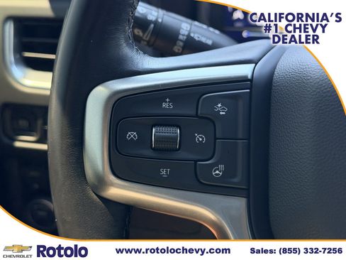 Used 2023 Chevrolet Tahoe Premier AWD/4WD image 31