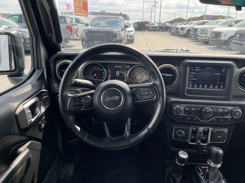 Used 2020 Jeep Wrangler Unlimited Sport AWD/4WD image 16