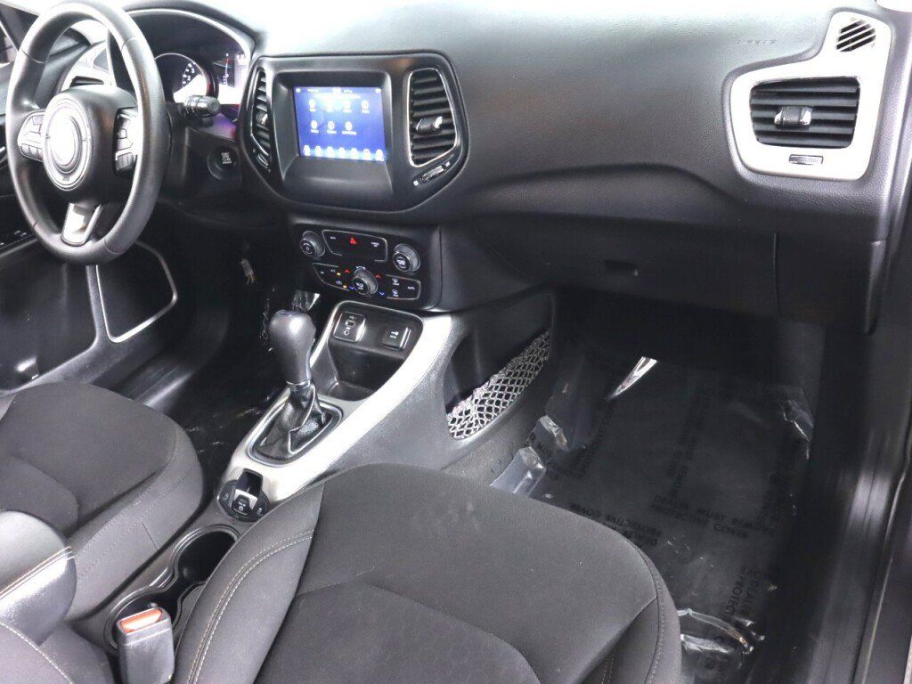 Used 2020 Jeep Compass Sport FWD image 36