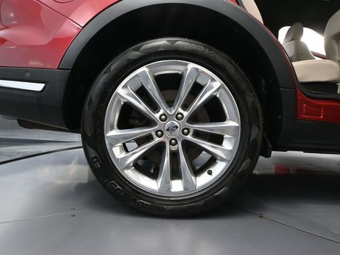 Used 2018 Ford Explorer Limited w/ Equipment Group 301A image 15