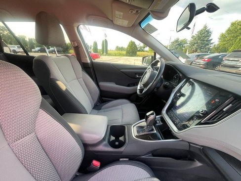 Used 2022 Subaru Outback Premium AWD/4WD image 5