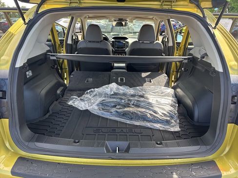 Used 2021 Subaru Crosstrek 2.5i Sport w/ Moonroof Package AWD/4WD image 17