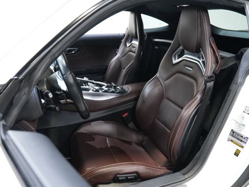 Used 2017 Mercedes-Benz AMG GT Coupe image 27