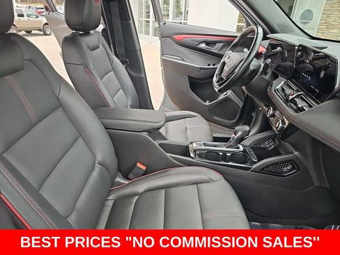 Used 2024 Chevrolet TrailBlazer RS w/ Convenience Package AWD/4WD image 10