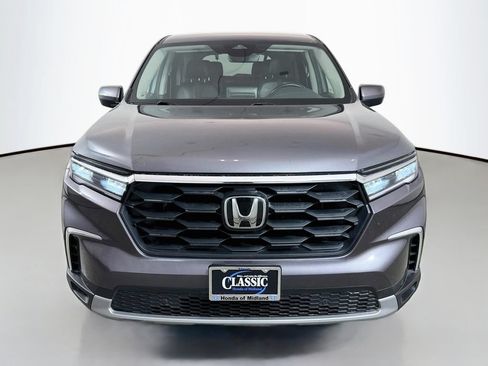 Used 2025 Honda Pilot EX-L image 2