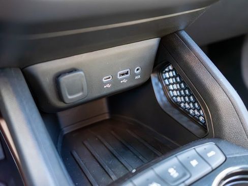 Used 2023 Chevrolet TrailBlazer ACTIV w/ Convenience Package image 31