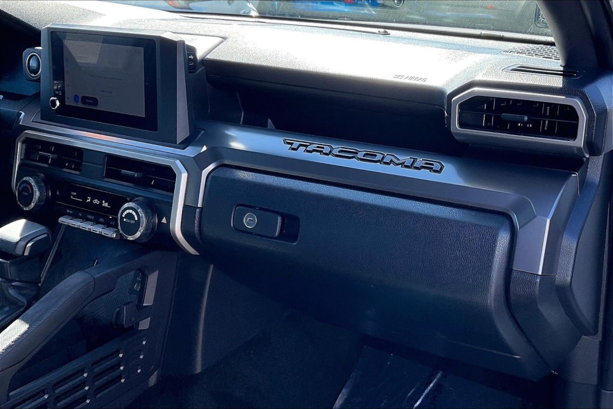 Used 2024 Toyota Tacoma SR5 RWD image 13