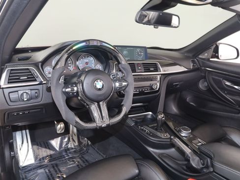 Used 2019 BMW M4 Convertible w/ Competition Package RWD image 40