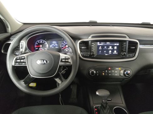 Used 2020 Kia Sorento L FWD image 22