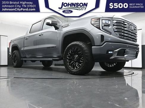 Used 2024 GMC Sierra 1500 Denali w/ Technology Package AWD/4WD image 27