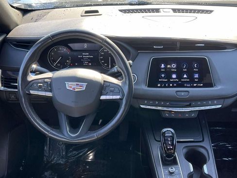 Used 2023 Cadillac XT4 Luxury w/ Cold Weather Package image 33