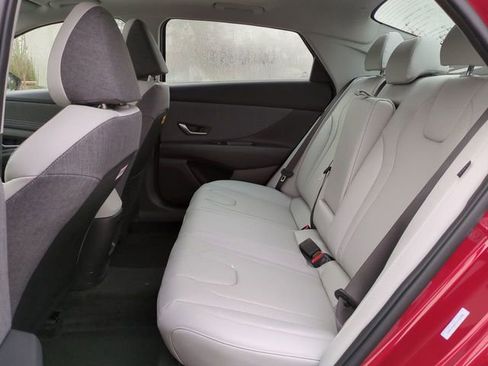 New 2026 Hyundai Elantra Limited FWD image 13