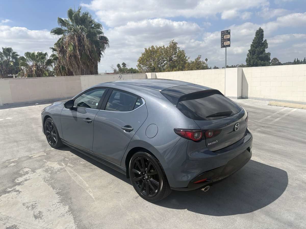 Used 2025 MAZDA MAZDA3 Carbon AWD/4WD image 11