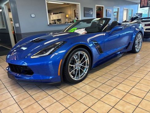 Used 2019 Chevrolet Corvette Grand Sport RWD image 1