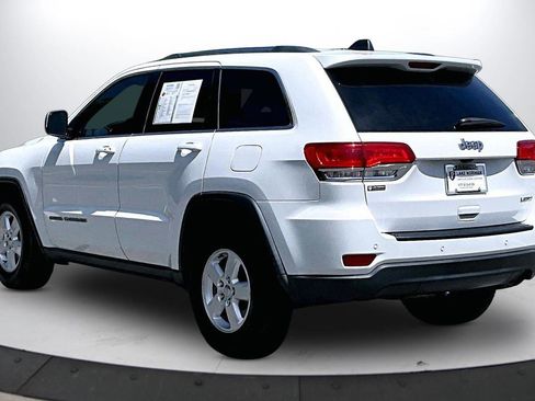 Certified 2018 Jeep Grand Cherokee Laredo RWD image 7