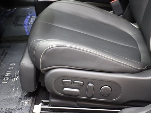 Used 2024 Hyundai Ioniq 5 Limited image 7