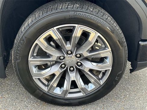 Certified 2024 GMC Sierra 1500 Denali w/ Denali Reserve Package image 5