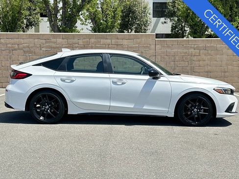 Certified 2024 Honda Civic Sport image 3