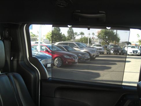 Used 2019 Dodge Grand Caravan GT image 16