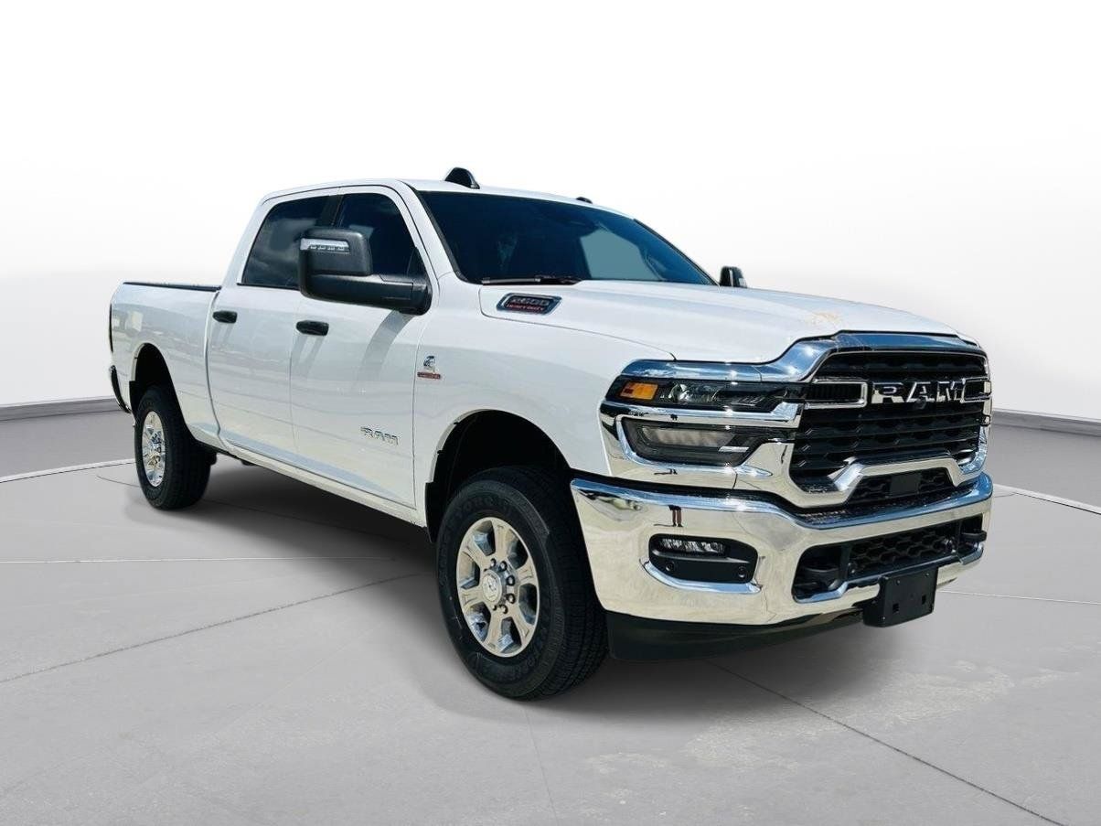 New 2025 RAM 2500 Big Horn AWD/4WD image 2