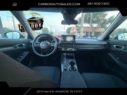 Used 2023 Honda Civic LX image 9
