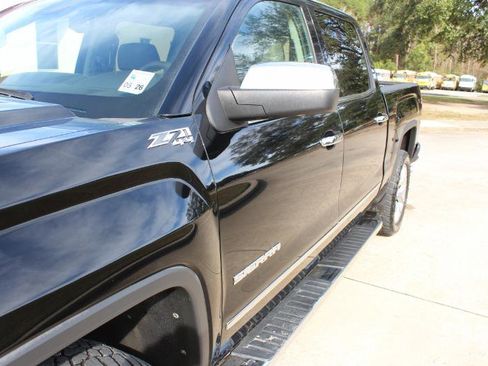 Used 2018 GMC Sierra 1500 SLT w/ SLT Premium Package image 26