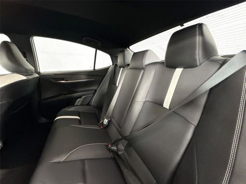 Certified 2025 Toyota Camry SE image 30