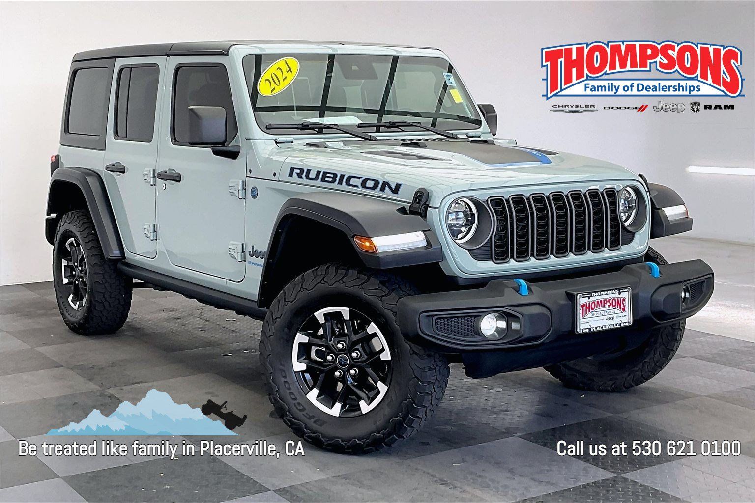 Used 2024 Jeep Wrangler Unlimited Rubicon 4xe w/ Convenience Group AWD/4WD image 1