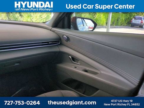 Certified 2024 Hyundai Elantra SEL w/ Convenience Package FWD image 15