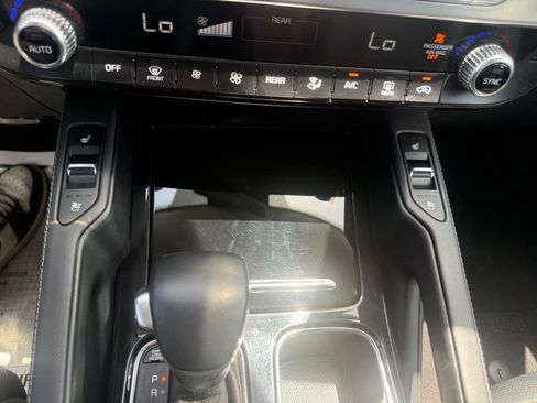 Used 2021 Kia Telluride SX w/ SX Prestige Package AWD/4WD image 26