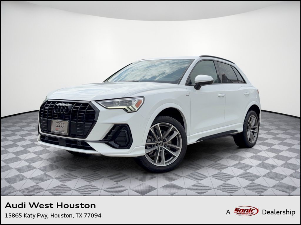 Certified 2024 Audi Q3 2.0T Premium w/ Convenience Package AWD/4WD image 1