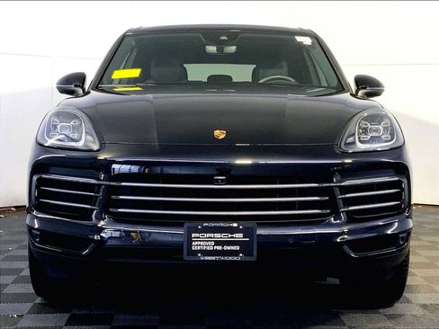 Certified 2022 Porsche Cayenne image 10