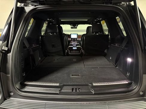 Used 2021 Lincoln Navigator Reserve AWD/4WD image 20