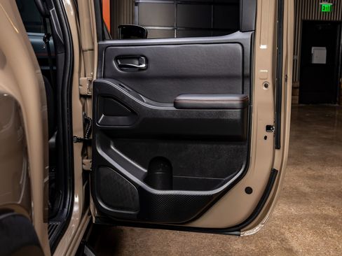 Used 2023 Nissan Frontier Pro-X w/ Technology Package image 38